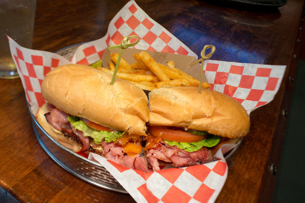 Amerisports Bar Ham & Chese